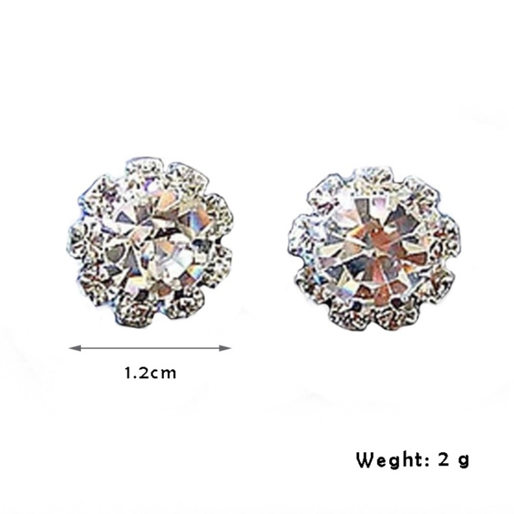 Beautiful Crystal Earrings - Picture 6 of 10